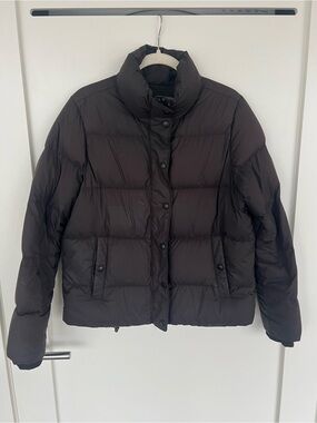 Patagonia Women's Black Puffer Jacket